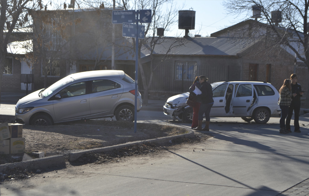 choque de movil policial (1)
